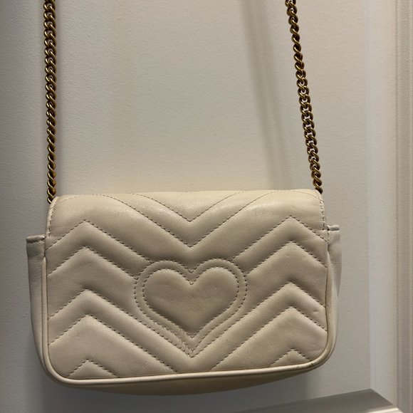 Gucci Cream Mini Bag with Gold Accents - Picture 5 of 14